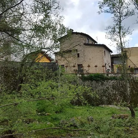 منزل ريفي La Cascina Del Nonno