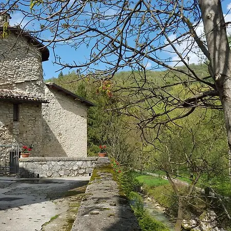 Casa di campagna La Cascina Del Nonno Isola del Gran Sasso dʼItalia