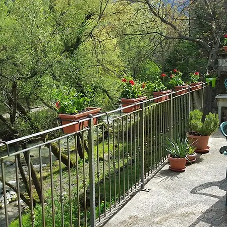 منزل ريفي La Cascina Del Nonno Isola del Gran Sasso dʼItalia