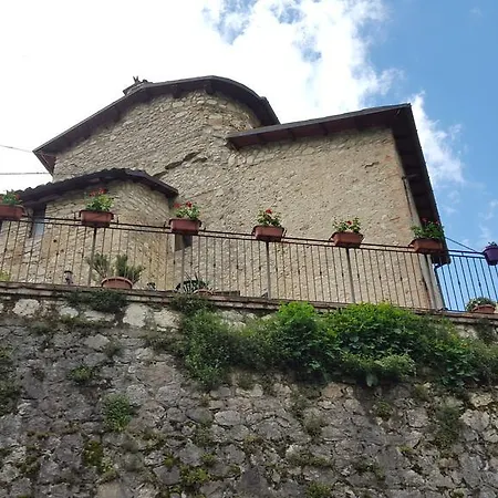 منزل ريفي La Cascina Del Nonno *