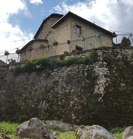 منزل ريفي La Cascina Del Nonno Isola del Gran Sasso dʼItalia
